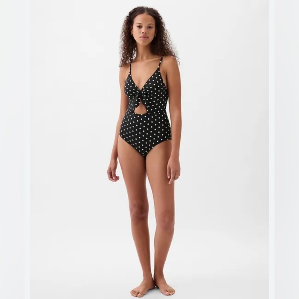 GAP Black and White Polka Dot One Piece Swimsuit